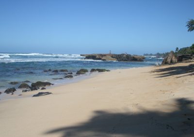 Beachfront near back of Kaleakai vacation house