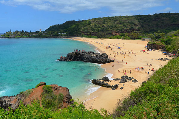 Waimea Beach famous jump rock